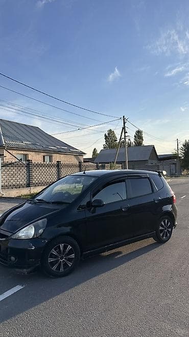 бампер на хонда фит: Honda Fit: 2003 г., 1.5 л, Автомат, Бензин, Хэтчбэк — 6