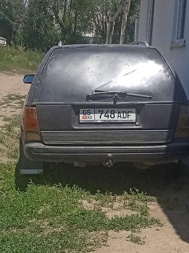 рулдар: Mazda 626: 1991 г., 2 л, Кол менен иштөөчү, Бензин, Универсал — 7