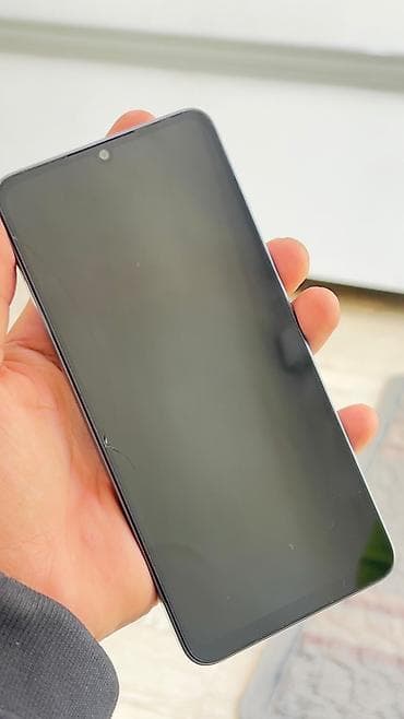 lg wing: Redmi, Redmi 13C, Б/у, 8 ГБ, цвет - Синий, 2 SIM — 1