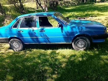 audi a3: Audi 80: 1985 г., Седан — 3