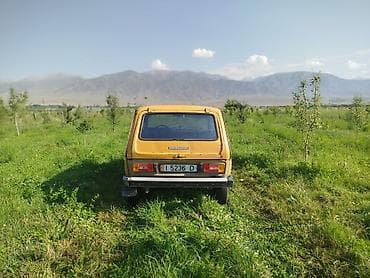 скутер волный: ВАЗ (ЛАДА) 2121 (4x4): 1987 г., 1.5 л, Механика, Бензин, Внедорожник — 1