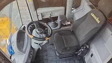 mir muz: Погрузчик, 2017 г., Колесный, Фронтальный — 6