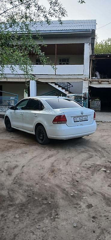 кочкор авто: Volkswagen Polo: 2014 г., 1.6 л, Автомат, Газ — 4