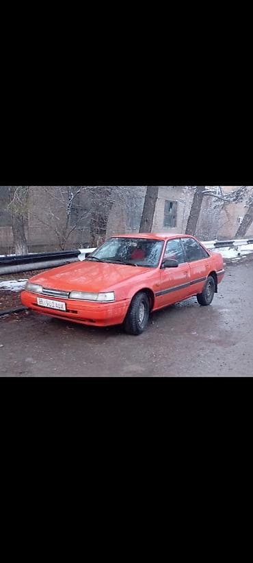Mazda: Mazda 626: 1992 г., 2 л, Механика, Бензин, Седан — 1