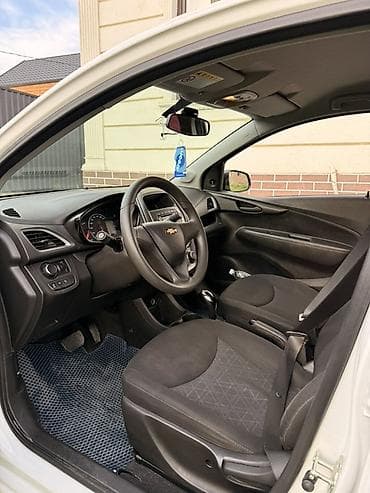 квадроцикл в бишкеке: Chevrolet Spark: 2018 г., 1 л, Вариатор, Бензин, Хэтчбэк — 7