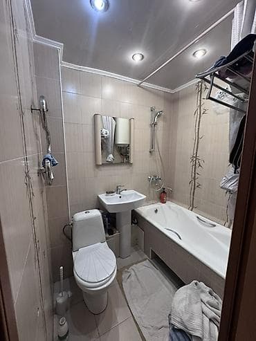 продаю квартиру 104 серии: 3 комнаты, 60 м², 104 серия, 4 этаж, Евроремонт — 5