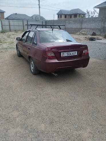 бампер nexia: Daewoo Nexia: 2010 г., Седан — 2