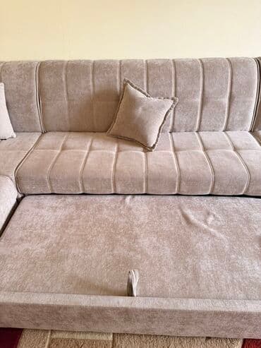 двуспальная кровать с подъемным механизмом: Угловой диван-трансформер с механизмом раскладывания. - Форма — 3