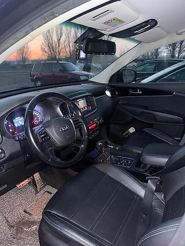 Транспорт: Kia Sorento: 2018 г., 2 л, Автомат, Дизель, Кроссовер — 8