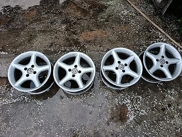 a6 c6: Литые Диски R 15 Volkswagen, Комплект, отверстий - 5, Б/у — 1