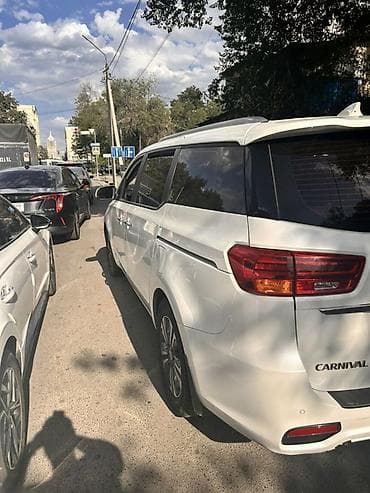 Унаа: Kia Carnival: 2019 г., Автомат, Бензин, Вэн/Минивэн — 3