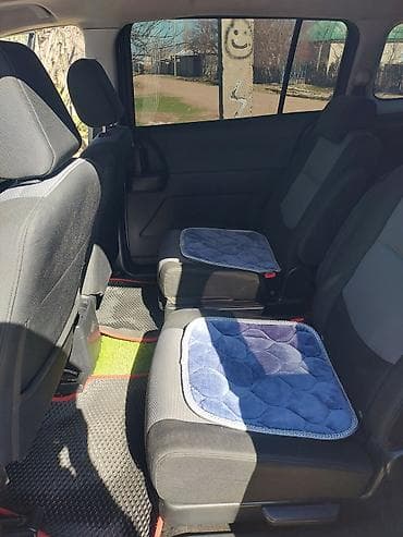 дешовые машины: Mazda 5: 2007 г., 2.2 л, Автомат, Минивэн — 9