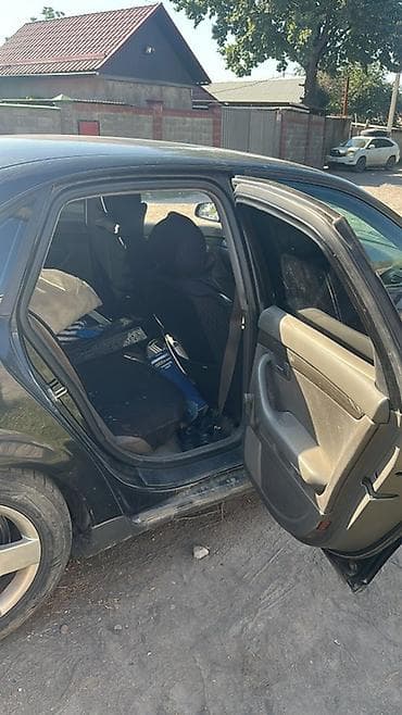 ауди кубатро: Audi A4: 2002 г., 2 л, Автомат, Газ, Седан — 4