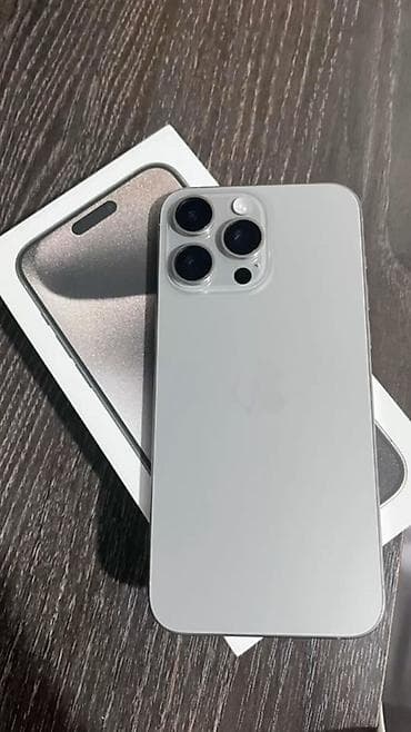 Продаю iPhone 15 Pro Max. Состояние корпуса идеальное — 10/10, с