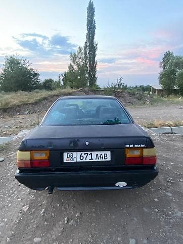 aud: Audi 100: 1987 г., 2.3 л, Механика, Бензин, Седан — 4