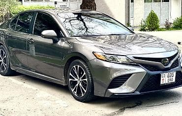 crown 2018: Toyota Camry: 2018 г., Бензин, Седан — 1