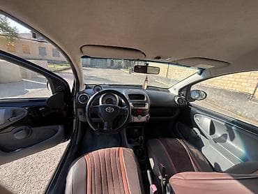 toyota ключ: Toyota Aygo: 2009 г., 0.1 л, Механика, Бензин, Хэтчбэк — 5