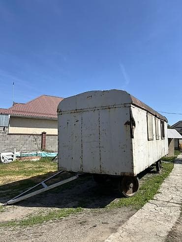 Продается вагончик на колесном шасси Состояние отличное