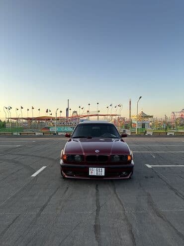 капот на аккорд: BMW 5 series: 1992 г., 3 л, Механика, Бензиновая, Седан — 10