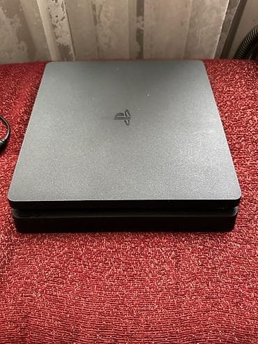 игра на ps4: PlayStation 4 Slim 1 TB Два джойстика оригинальный и nacon Комплект — 1