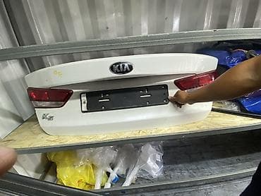 Крышка багажника Kia K5 (оптика в сборе) - Оригинальная крышка