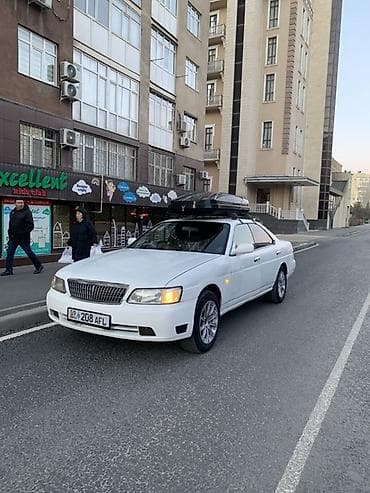бенза: Nissan Laurel: 2000 г., Автомат, Бензин — 6