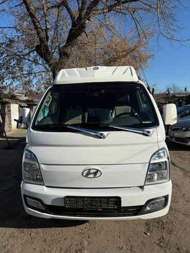 Hyundai Porter: 2021 г., 2.5 л, Типтроник, Дизель, Фургон