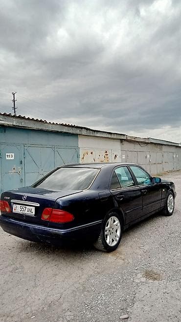 перекурить авто: Mercedes-Benz E-Class: 1995 г., 2.3 л, Механика, Бензин — 3