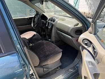 Hyundai Santa Fe: 2002 г., 2.4 л, Автомат, Газ, Кроссовер — 6