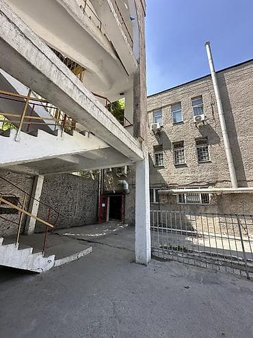 Коммерческая недвижимость: ПОД ШВЕЙНЫЙ ЦЕХ 🏢 Продаётся коммерческое помещение в мкр. Аламедин ( — 8