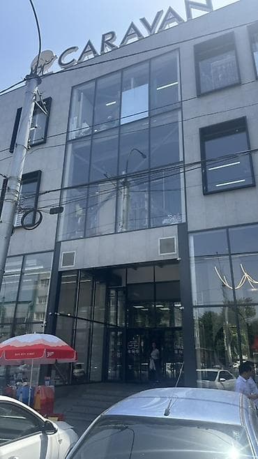 сумки женские желтые: Срочно сдаю бутик тц Караван. 2этаж старый. Место проходимое! — 6