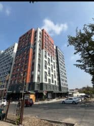 Гаражи: 1 комната, 50 м², Элитка, 9 этаж, ПСО (под самоотделку) — 1