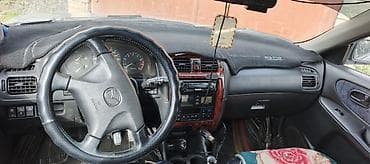с4 2 3: Mazda 626: 1998 г., 1.8 л, Механика, Бензин, Хэтчбэк — 2
