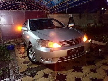 Toyota Camry: 2005 г., 2.4 л, Автомат, Бензин, Седан