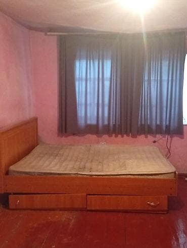 продам раскладушку: Продаю кровать 400 сом и тапчан размер 3/2.60 цена 24 минКровать с — 5