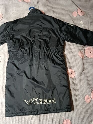 vicolo пальто бишкек: Длинная спортивная куртки почти новый ни разу стирались размер — 5