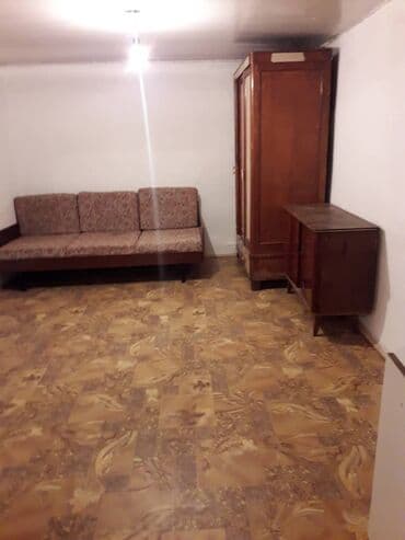 частный дом в оше: 35 м², 2 комнаты — 2