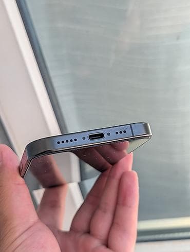 micro sd card: IPhone 16 Pro, Б/у, 256 ГБ, Черный, 100 % — 5