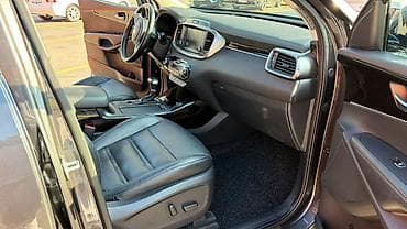 rexton 2020: Kia Sorento: 2017 г., 2.2 л, Автомат, Дизель, Внедорожник — 6