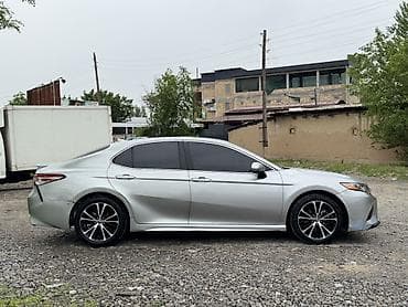 битые машины продажу: Toyota Camry: 2018 г., 2.5 л, Автомат, Бензин, Седан — 4