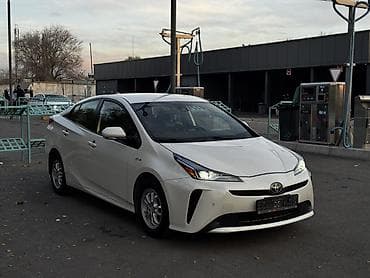 prius plus: Toyota Prius: 2020 г., 1.8 л, Автомат, Гибрид, Хэтчбэк — 2