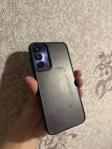 Apple iPhone: Samsung Galaxy A15, цвет - Черный, 2 SIM — 1