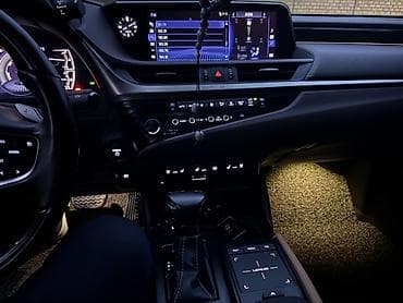 bwm 5: Lexus ES: 2020 г., 2.5 л, Вариатор, Гибрид, Седан — 7