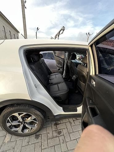 Kia Sportage: 2019 г., Кроссовер — 9