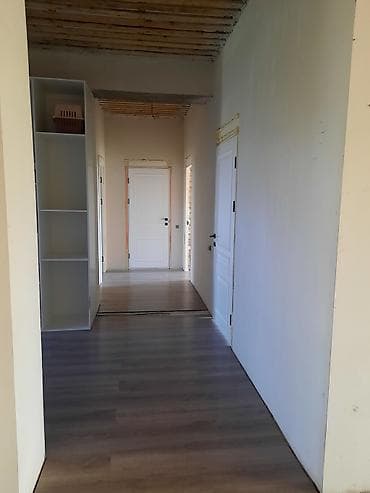 фучика 18 а: Совхоз Ала-Тоо, 10 соток, 50 метров от трассы, ходит городской — 4