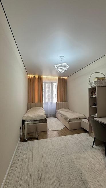 sky: 3 комнаты, 97 м², Элитка, 4 этаж, Дизайнерский ремонт — 4