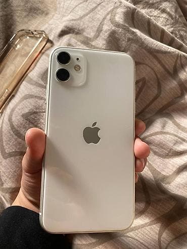Apple iPhone: IPhone 11, Белый, Чехол, 74 % — 2
