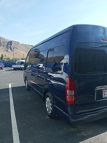 бамперы на хонда фит: Toyota Hiace: 2008 г., 2.7 л, Механика, Газ, Фургон — 3
