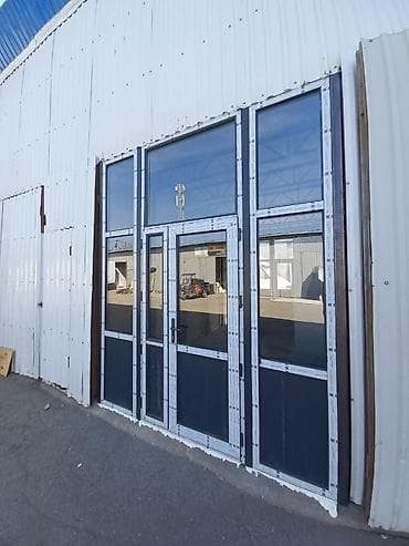 На заказ: пластиковые, алюминиевые, витражные и панорамные окна и