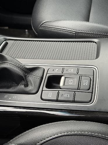 возможен обмен на дом: Kia Sorento: 2019 г., 2 л, Автомат, Дизель, Кроссовер — 9